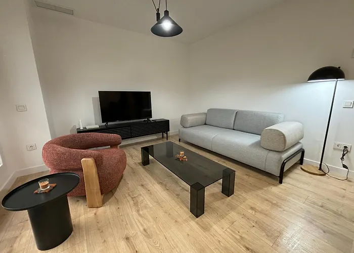 Stay U-Nique Apartment Martiricos II